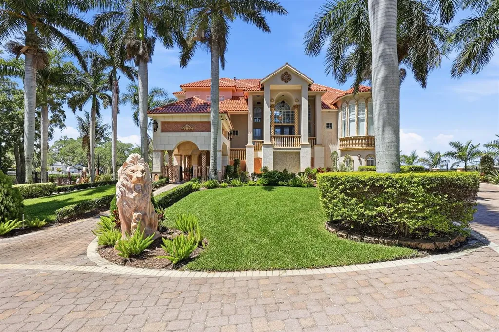 4908 Troydale Road Tampa FL 33615