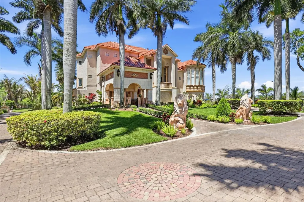 4908 Troydale Road Tampa FL 33615