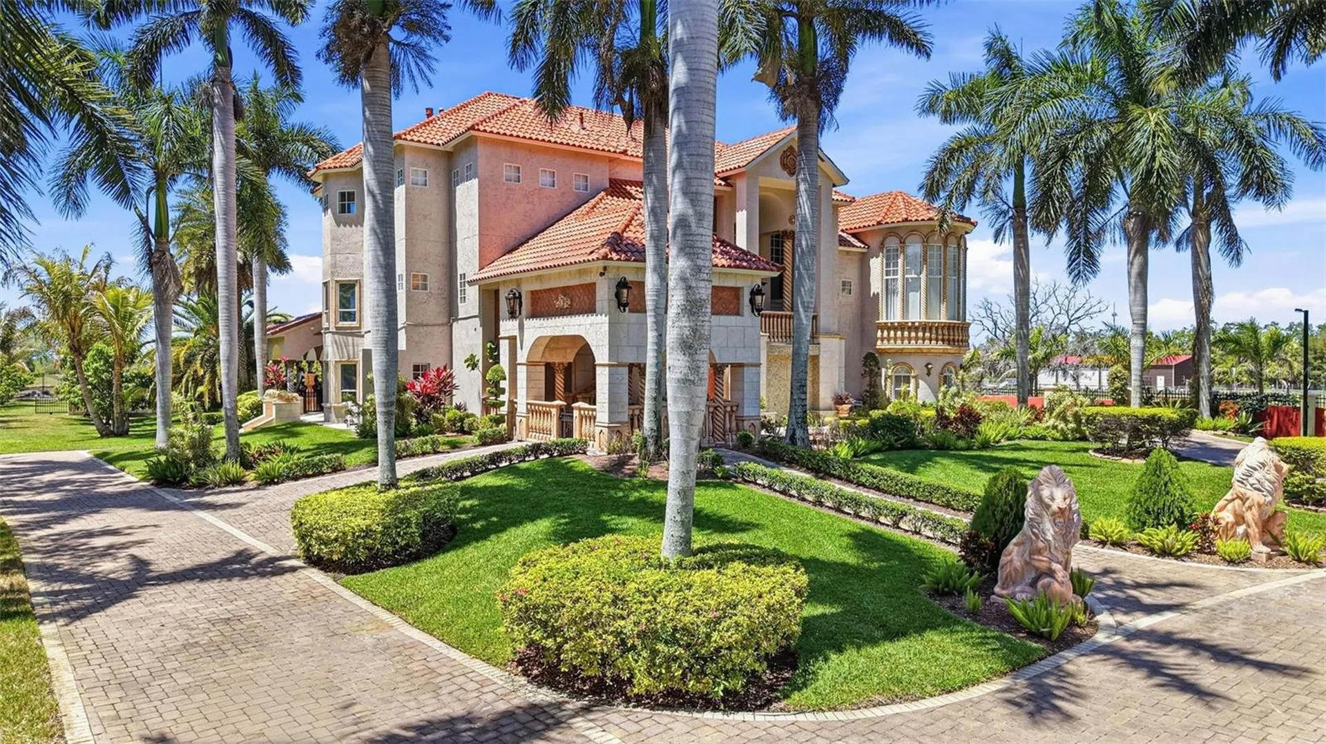 4908 Troydale Road Tampa FL 33615