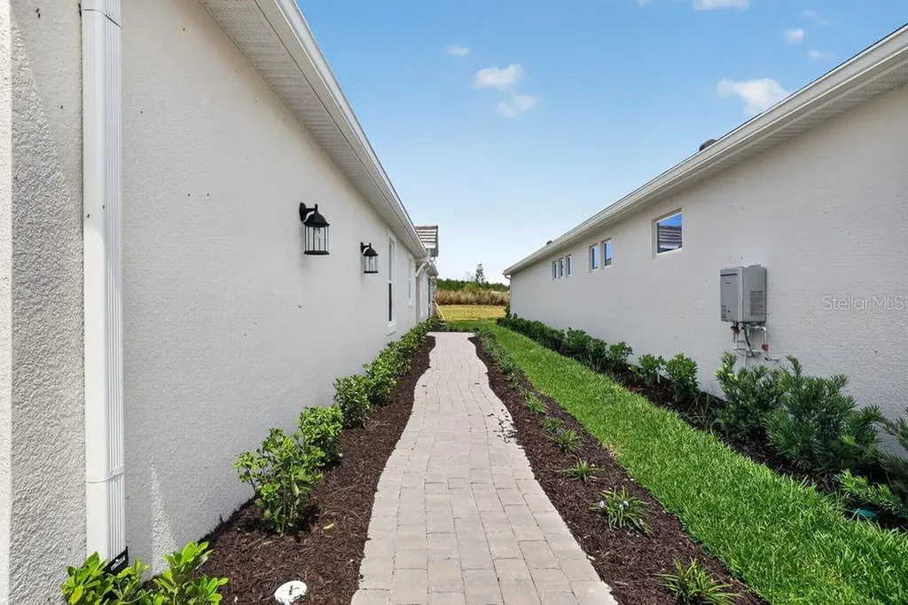 3845 Fraccareta Way Wesley Chapel FL 33543