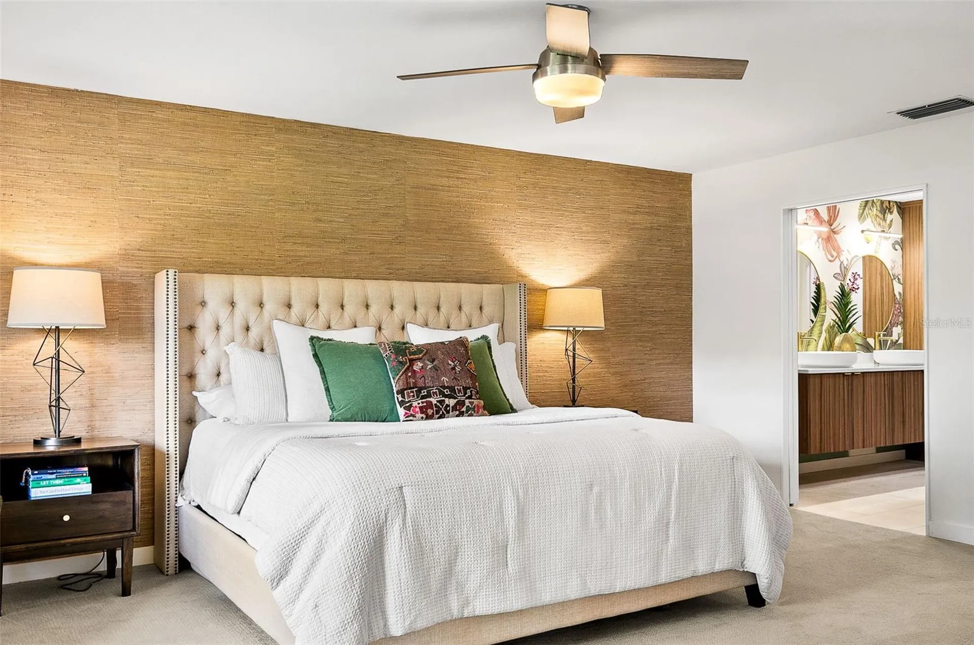 5656 Pipers Waite Sarasota FL 34235