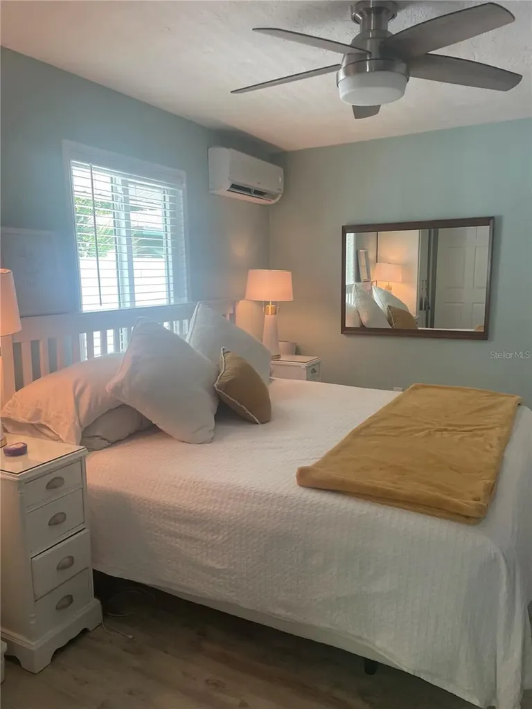 515 1st Avenue E Bradenton FL 34208