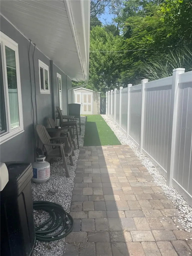 515 1st Avenue E Bradenton FL 34208