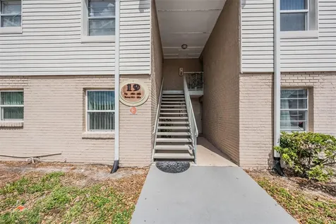 7210 N Manhattan Avenue Tampa FL 33614