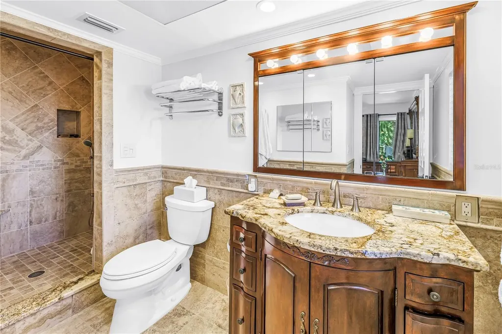 14261 Passage Way Seminole FL 33776