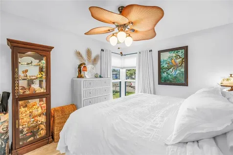 14261 Passage Way Seminole FL 33776
