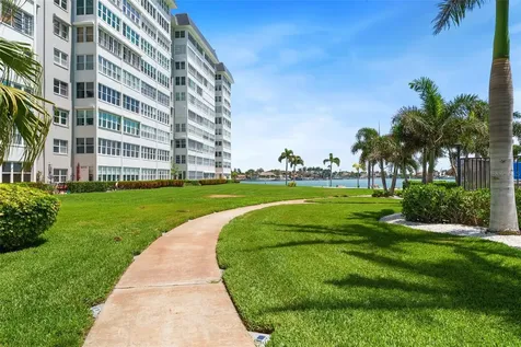 5130 Brittany Drive S St Petersburg FL 33715