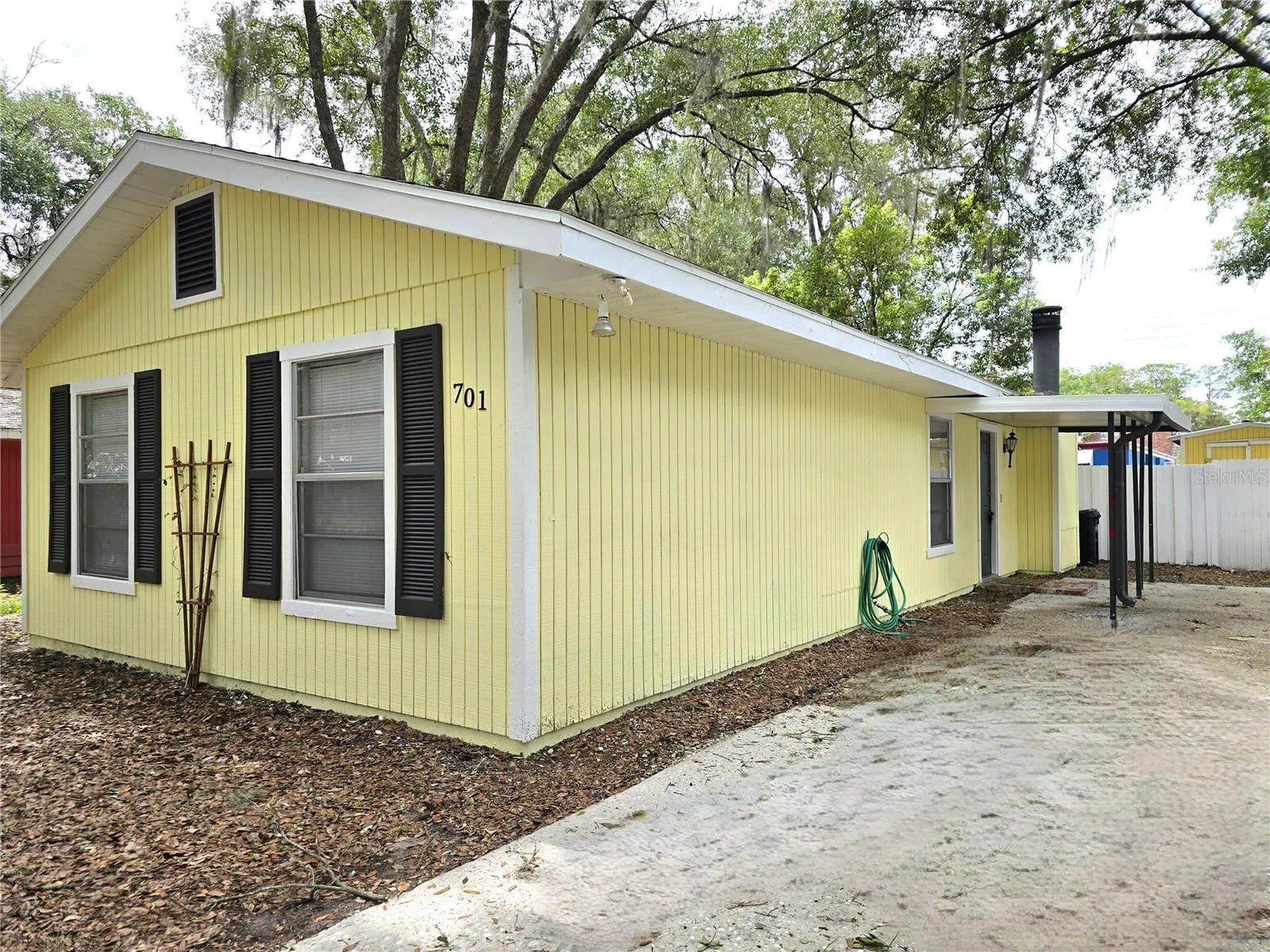 Gainesville FL, 701 NW 24th Avenue