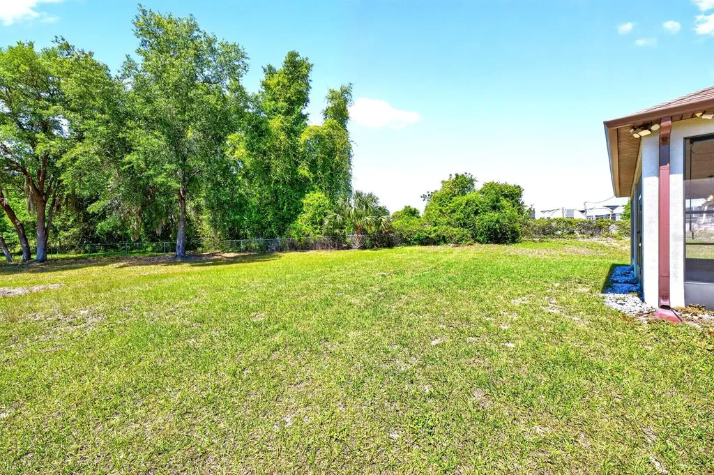 2494 Flatwood Court Apopka FL 32712