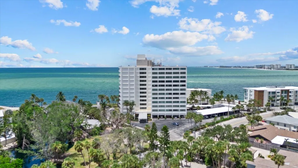 4822 Ocean Boulevard Sarasota FL 34242