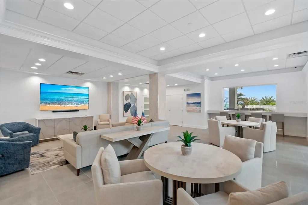 4822 Ocean Boulevard Sarasota FL 34242