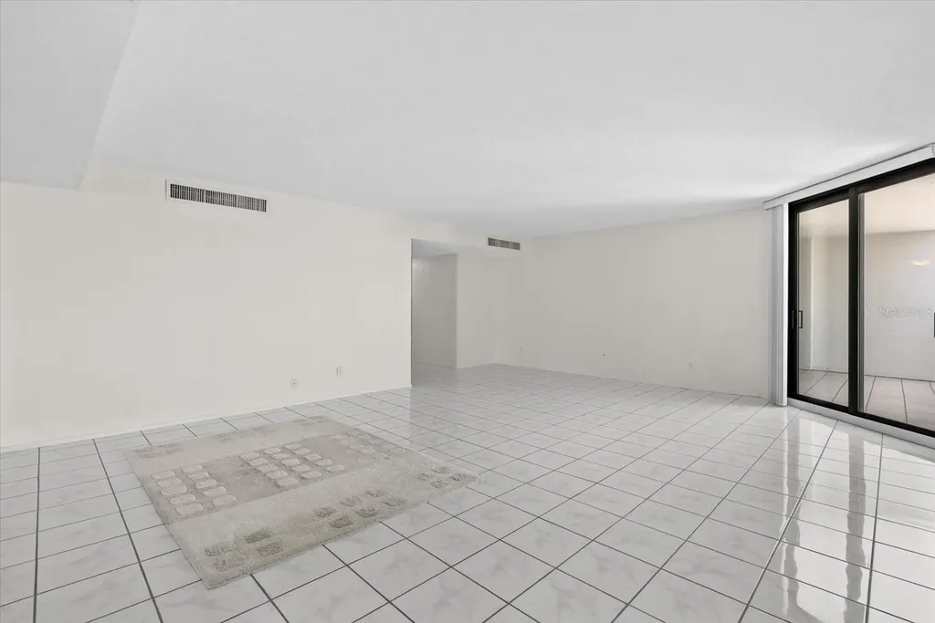 4822 Ocean Boulevard Sarasota FL 34242