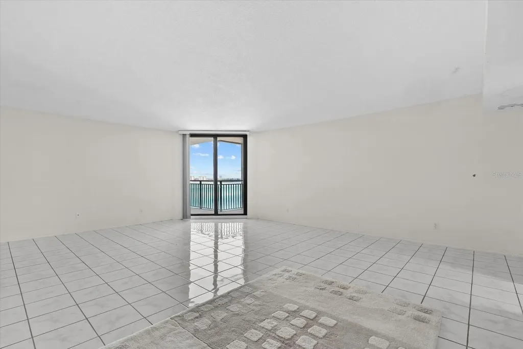 4822 Ocean Boulevard Sarasota FL 34242