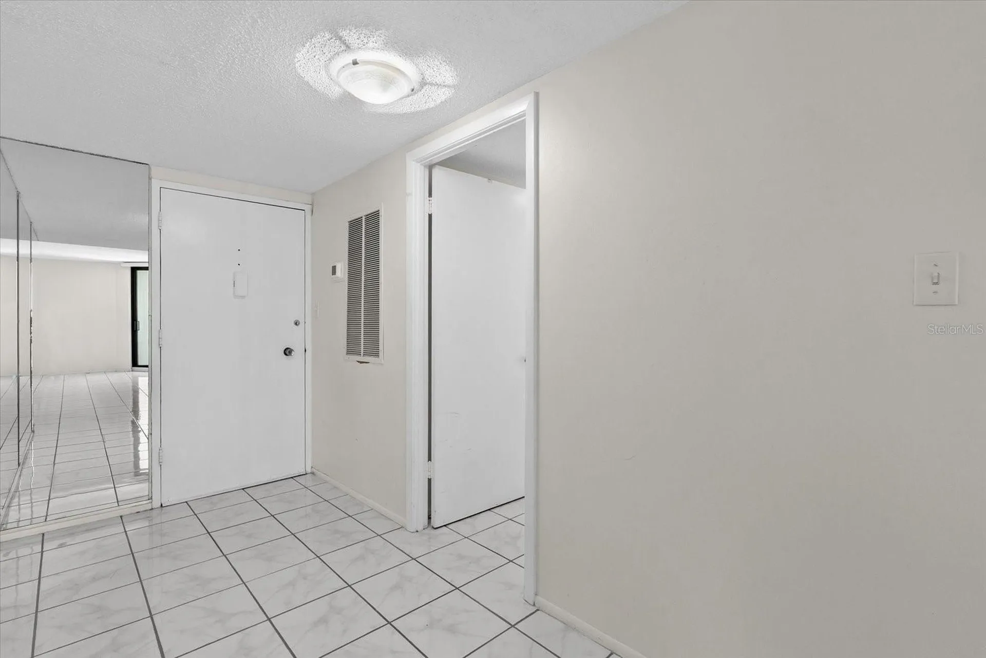 4822 Ocean Boulevard Sarasota FL 34242