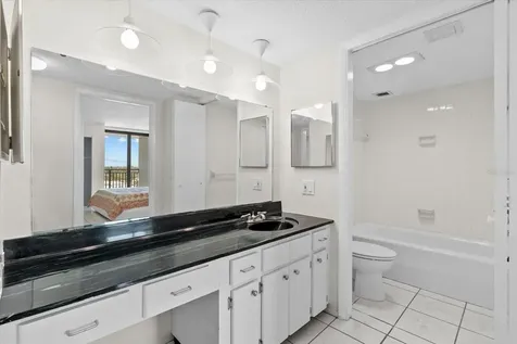 4822 Ocean Boulevard Sarasota FL 34242