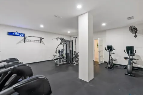 4822 Ocean Boulevard Sarasota FL 34242