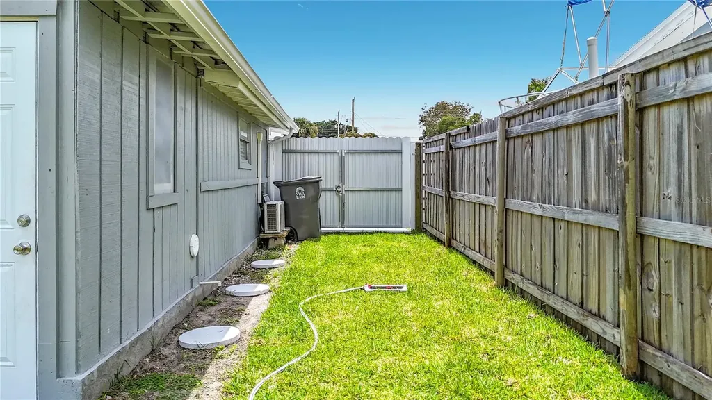 4157 Winchester Lane West Palm Beach FL 33406
