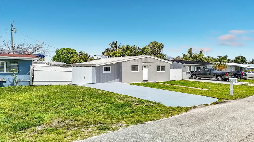 4157 Winchester Lane West Palm Beach FL 33406