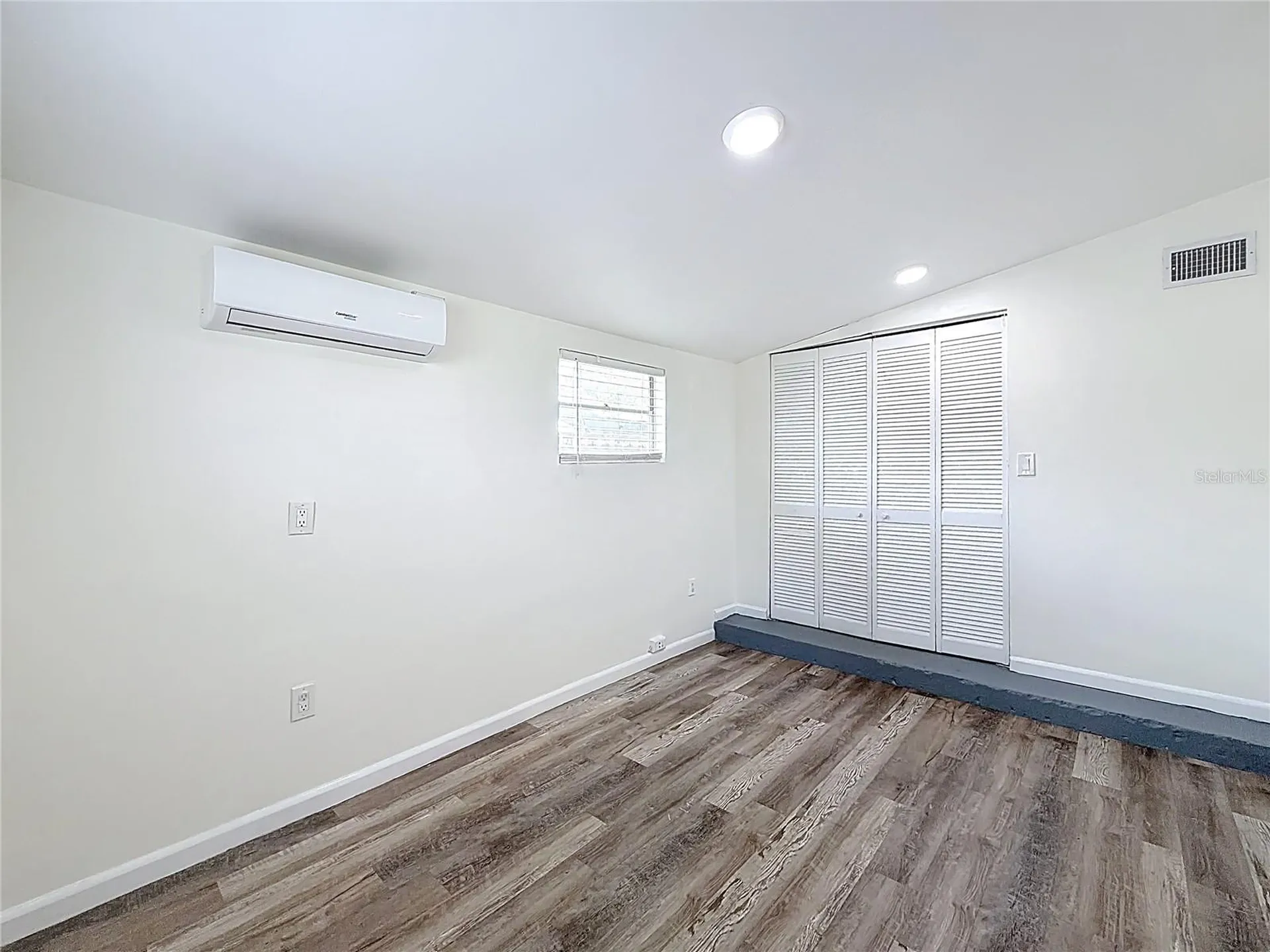 4157 Winchester Lane West Palm Beach FL 33406