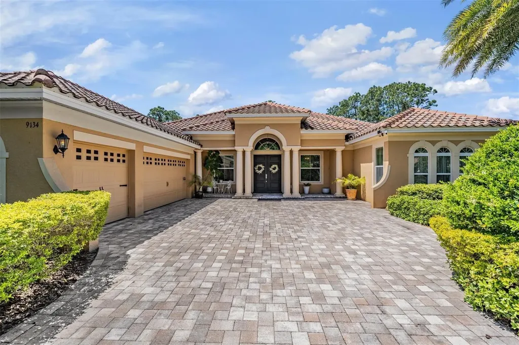 9134 Tillinghast Drive Tampa FL 33626