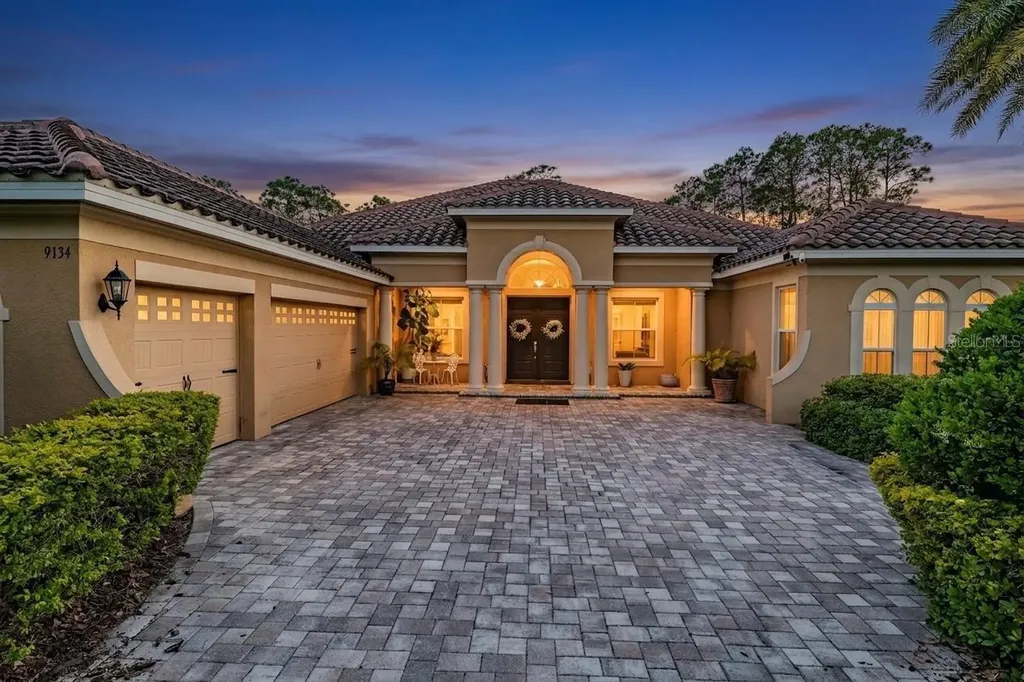 9134 Tillinghast Drive Tampa FL 33626