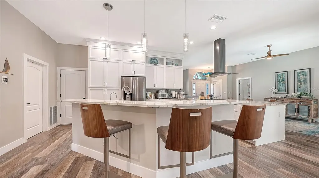 4170 Hearthstone Drive Sarasota FL 34238