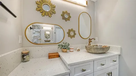 4170 Hearthstone Drive Sarasota FL 34238
