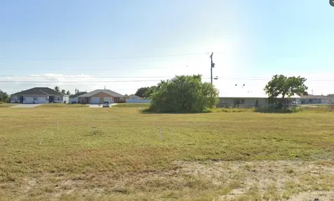 1513 Andalusia Boulevard Cape Coral FL 33909