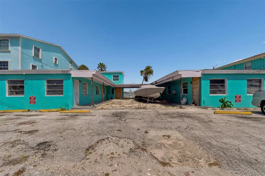 14257 N Bayshore Drive Madeira Beach FL 33708
