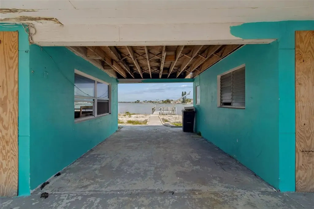 14257 N Bayshore Drive Madeira Beach FL 33708