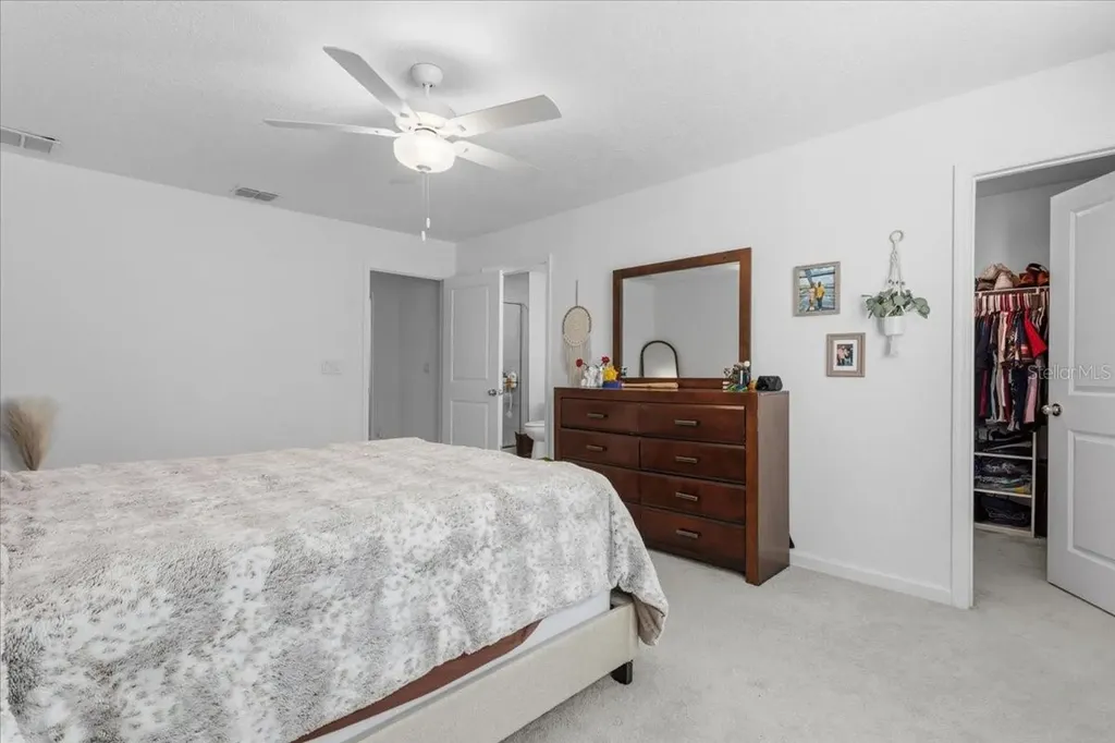 12657 NW 7th Place Newberry FL 32669