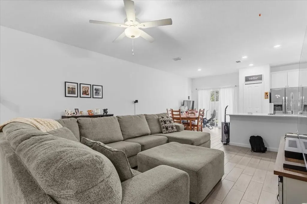12657 NW 7th Place Newberry FL 32669