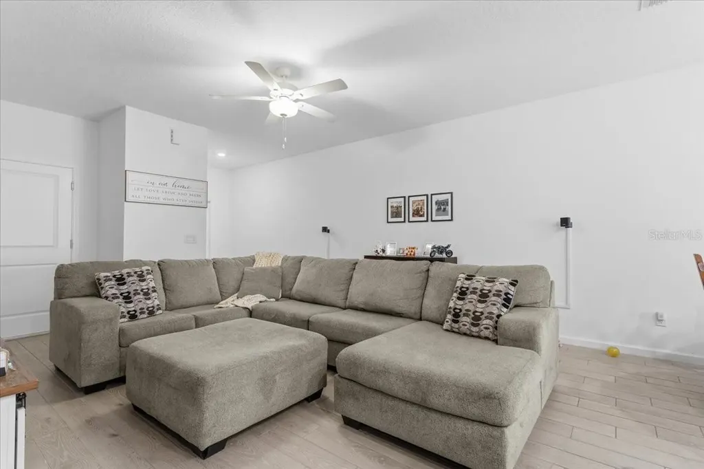 12657 NW 7th Place Newberry FL 32669