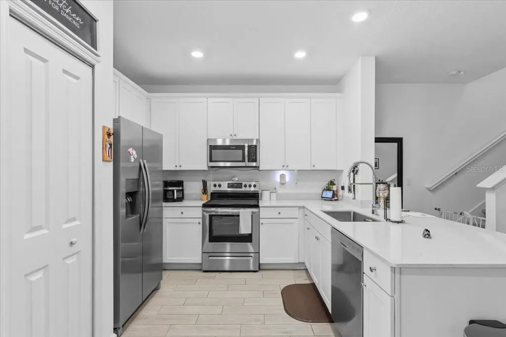 12657 NW 7th Place Newberry FL 32669