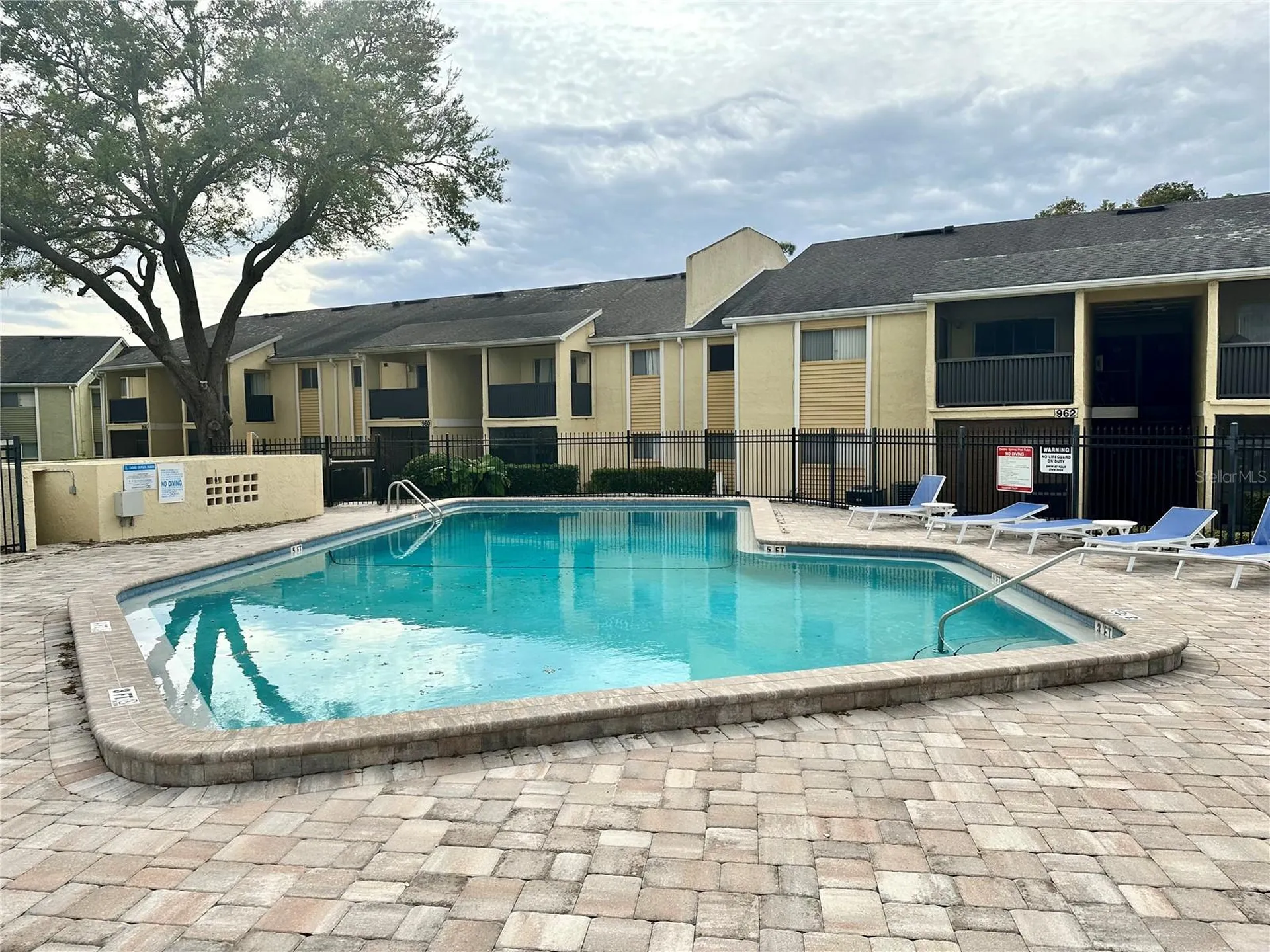 946 Lake Destiny Road Altamonte Springs FL 32714