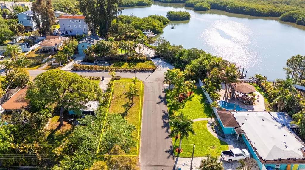 44TH Street S Gulfport FL 33711