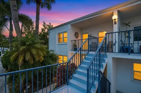 755 Village Circle Venice FL 34292