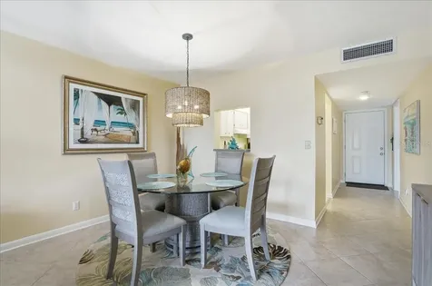755 Village Circle Venice FL 34292
