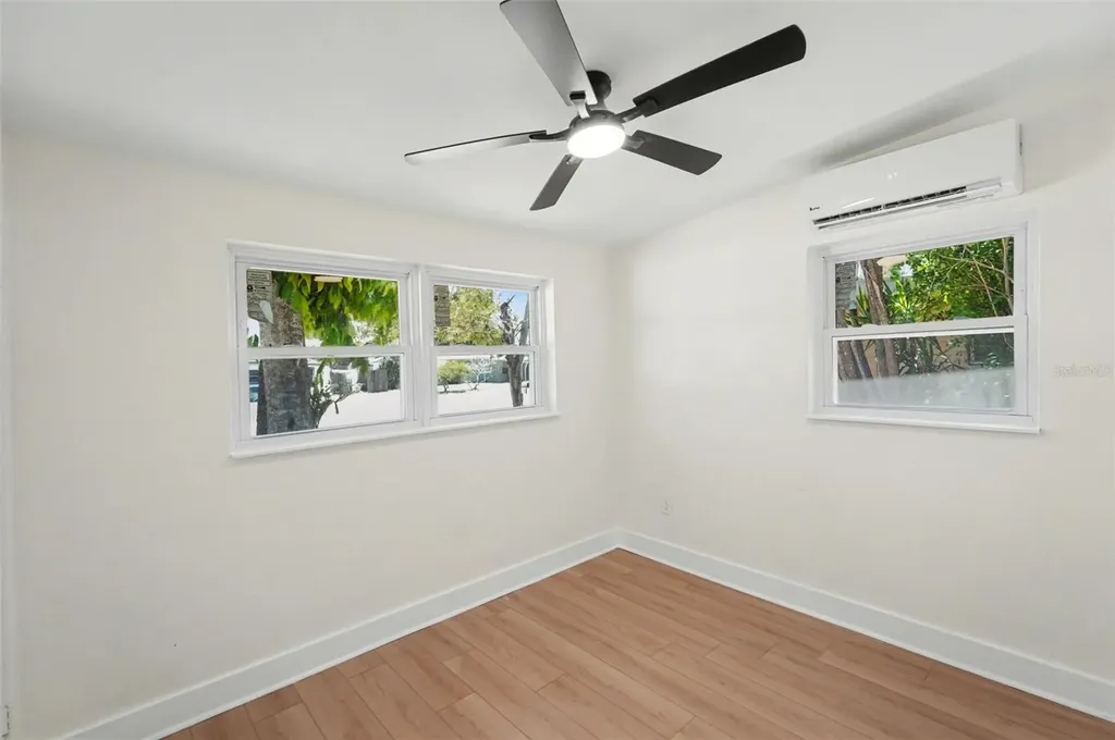 9482 Crestview Street Seminole FL 33772
