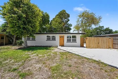 9482 Crestview Street Seminole FL 33772