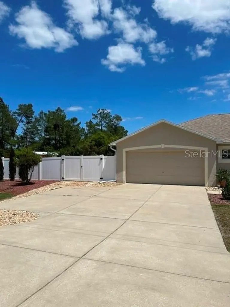 10985 SW 48th Terrace Ocala FL 34476