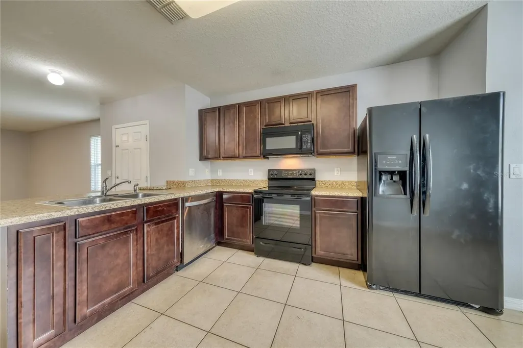 276 Arbor Lakes Drive Davenport FL 33896