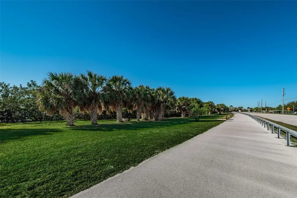 2530 Gary Circle Dunedin FL 34698