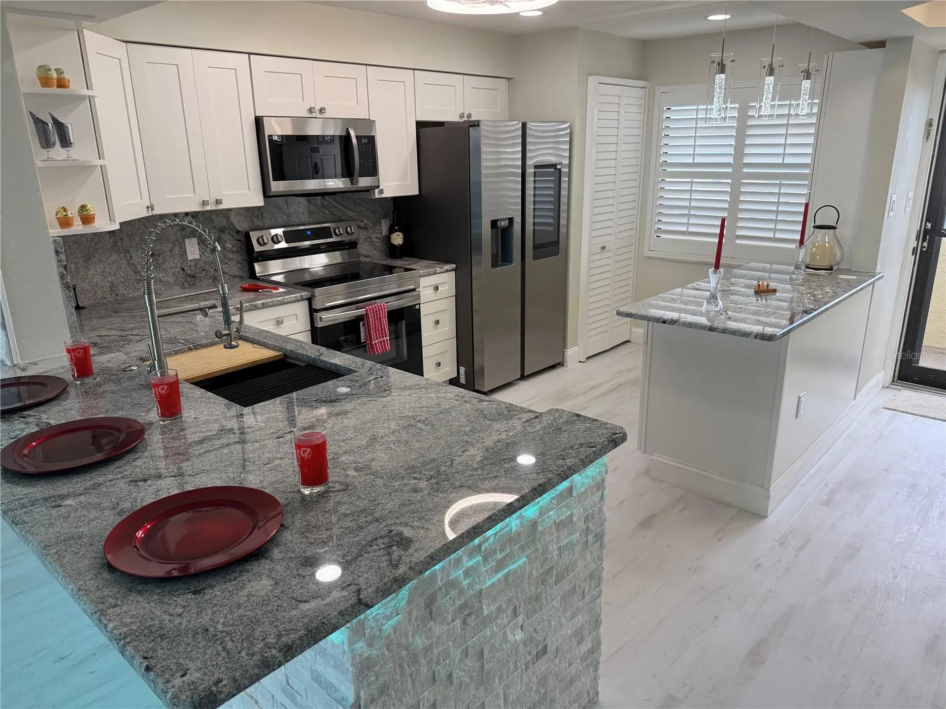 2530 Gary Circle Dunedin FL 34698