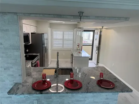 2530 Gary Circle Dunedin FL 34698