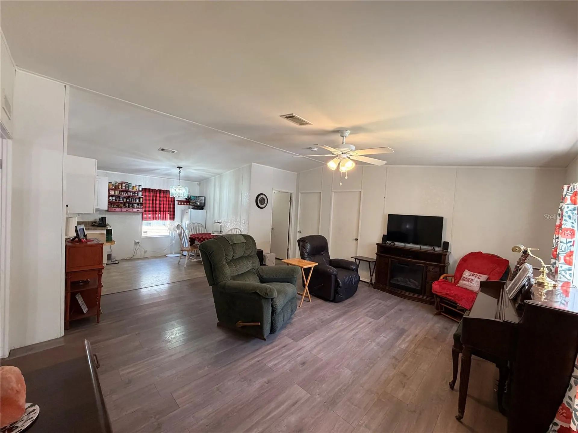 11440 Cr 675w Webster FL 33597