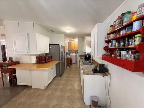 11440 Cr 675w Webster FL 33597