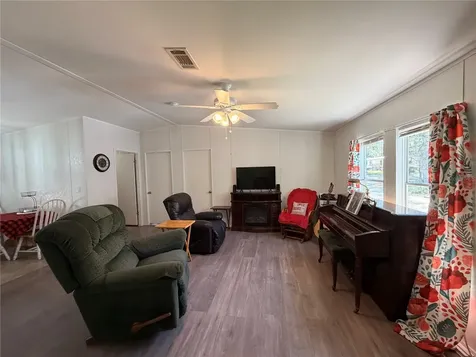 11440 Cr 675w Webster FL 33597