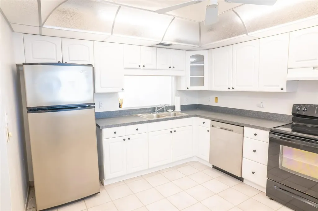 403 Gulf Way St Pete Beach FL 33706
