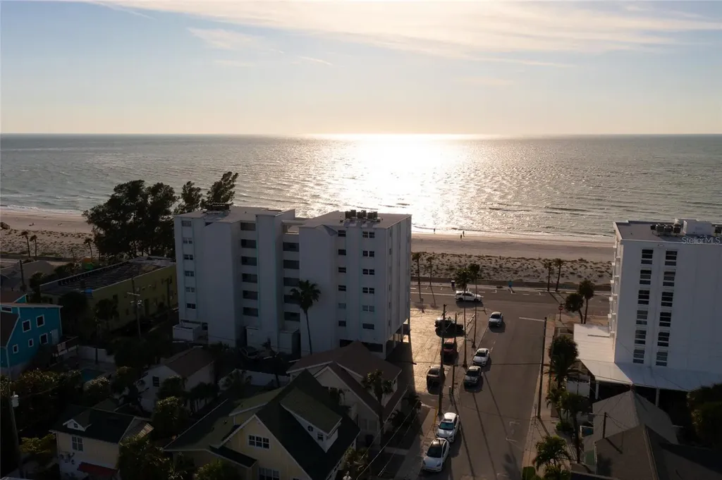 403 Gulf Way St Pete Beach FL 33706